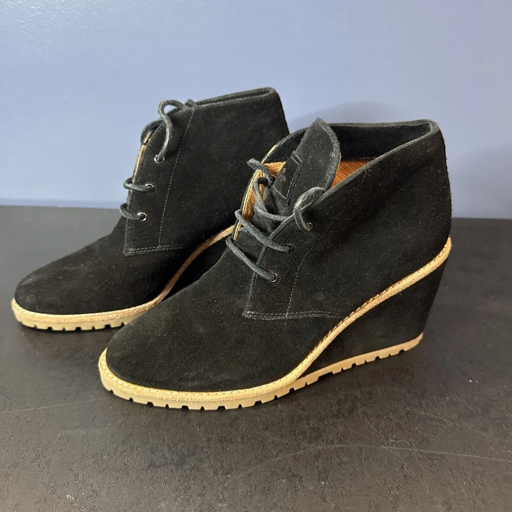 Coach product pair